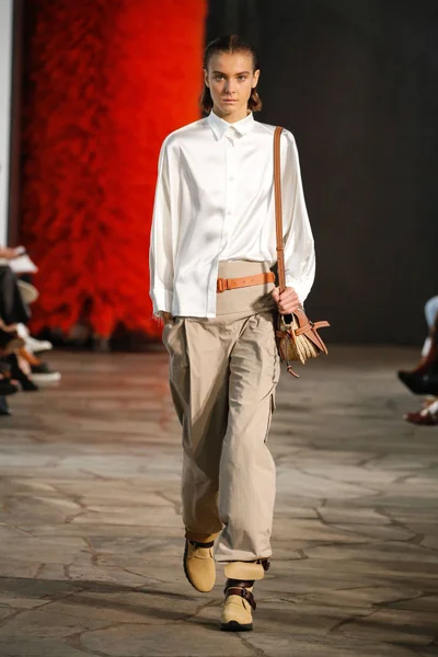 Look 5